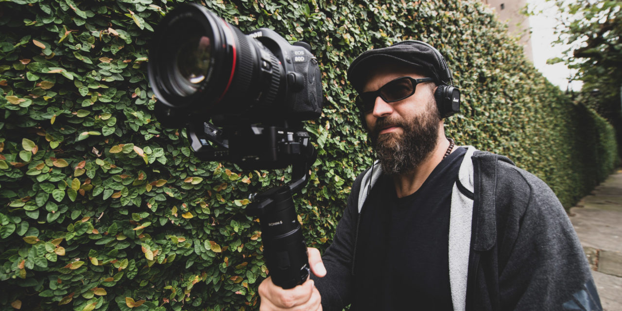 Ideias para melhorar o planeta: bate-papo com o documentarista Leonardo Brant, autor de “Descarte”
