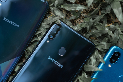 Samsung A20