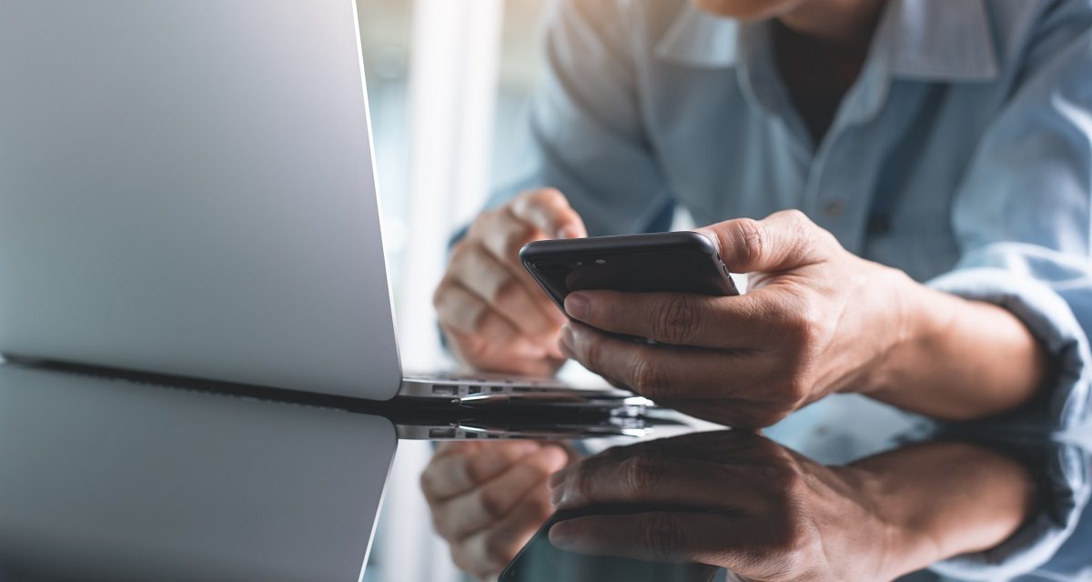 Qual o melhor site para vender celular usado? Descubra!