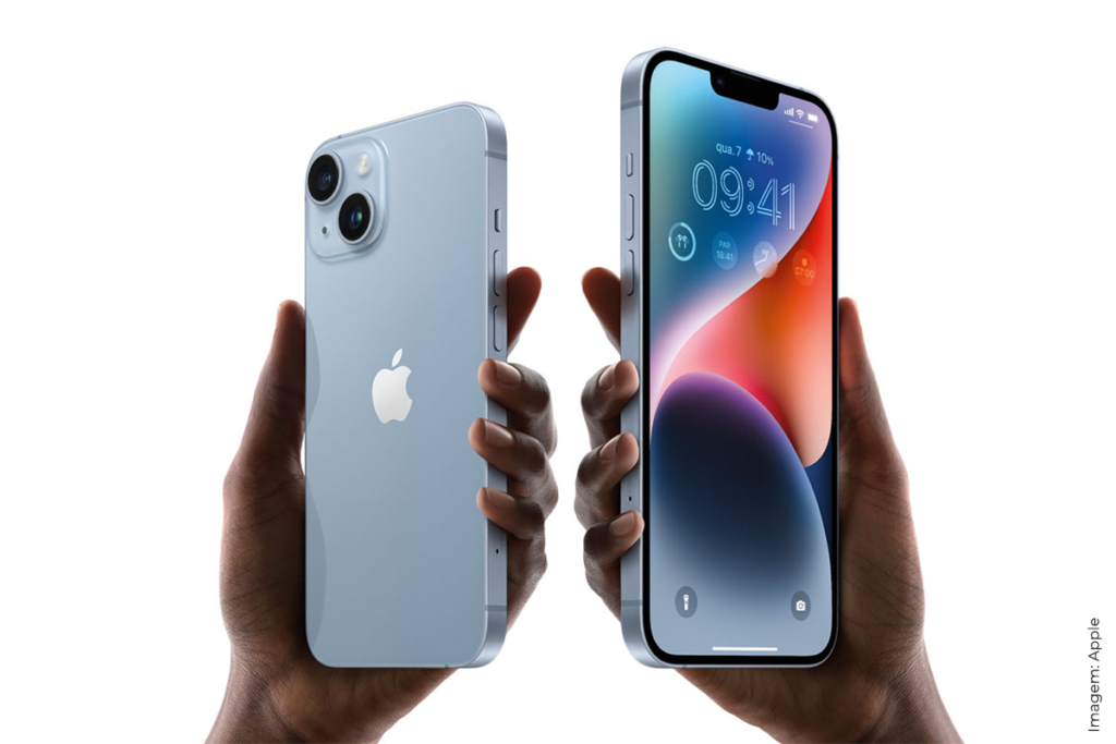 iPhone 14 novo, mostrando a traseira e a tela.