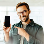 Vender celular usado ou trocar por outro: veja qual é a melhor opção