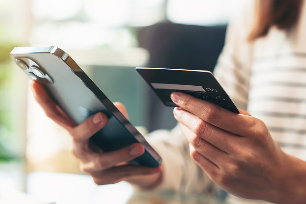 iPhone: entenda como comprar de empresas de revenda de eletrônicos usados