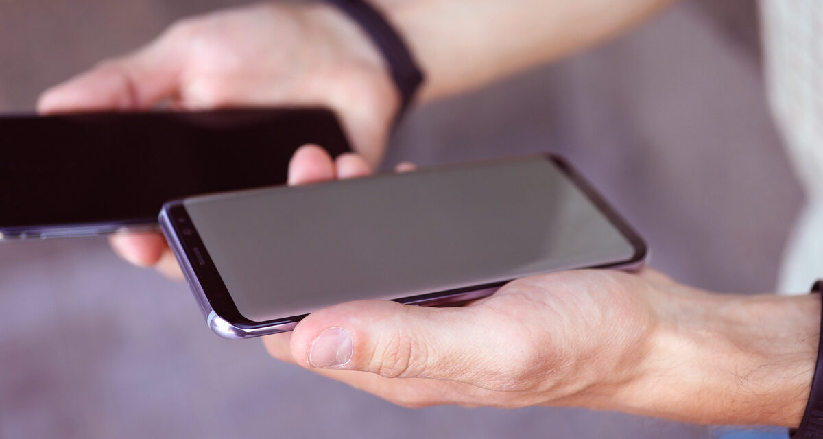 Descubra qual a diferença de um celular usado para um seminovo