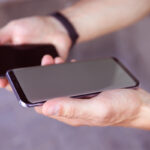 Descubra qual a diferença de um celular usado para um seminovo