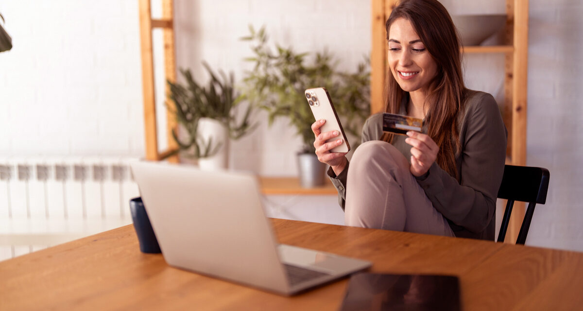 Descubra quais são as melhores estratégias para economizar na compra de um celular usado